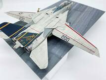 タミヤ　1/48　F-14　トムキャット(後期型)　発艦セット　プラモデル組み立て・塗装完成品(送料無料) _画像5