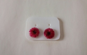 *. flower. magnet earrings *