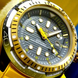 【新品】$1995 INVICTA インビクタ 高級腕時計 HYDROMAX ハイドロマックス ゴールド×グレー 激レア デットストック！の画像3