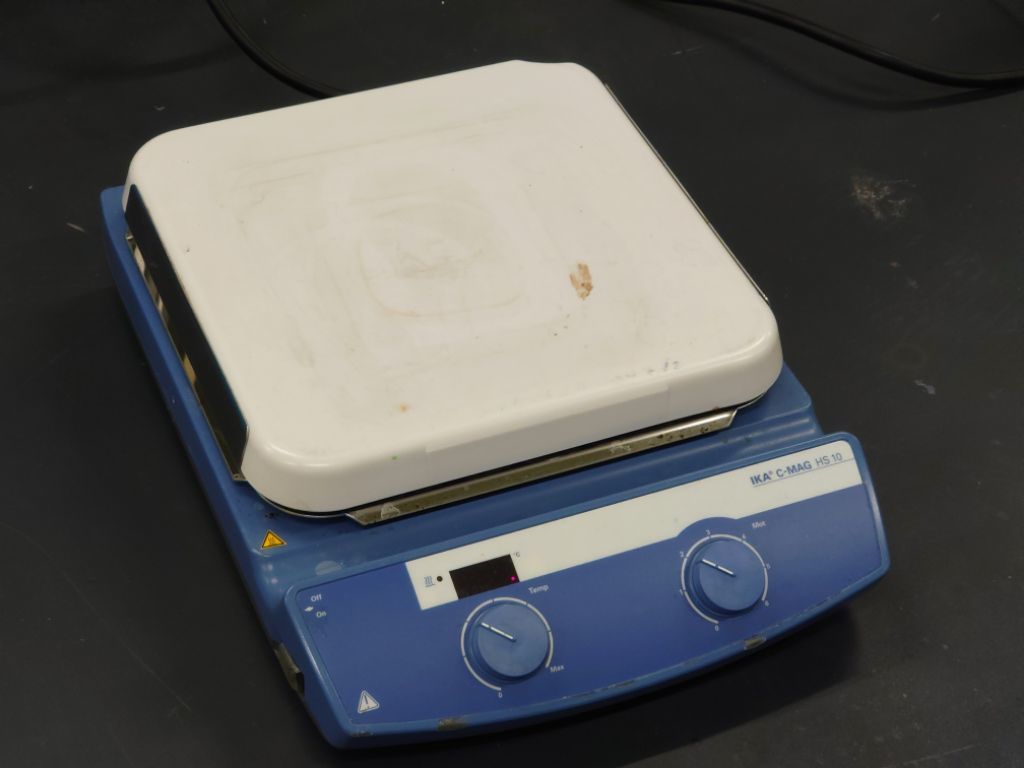 全国宅配無料 【新品未使用品】IKA digital ホットスターラー C-MAG