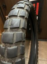 中古MCタイヤ 2020年製造 SHINKO ADVENTURE TRAIL E-804 110/80B19 シンコー 110 80 19 1120 K2142_画像2