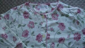 ◆定価10180円◆西川パジャマ長袖Ｌ◆ピンク◆薔薇の花模様◆