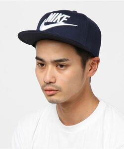 NIKE SNAPBACK FUTURA 584169-451 クラシックで快適なスタイルとフィット感