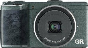 RICOH デジタルカメラ GR Limited Edition 全世界5%カンマ%000台限定 グリーン色ウェーブトーン APS-CサイズCMOSセンサー搭載 175820(中古