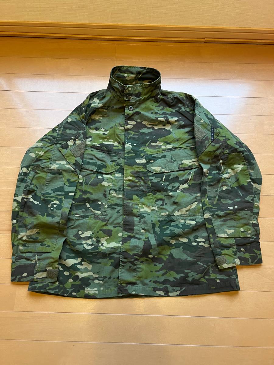 世界の 実物 ほぼ新品Crye G3 フィールドシャツSRサイズ カーキ 個人