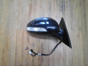 * Benz W221 S550 right door mirror *