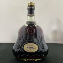 1円スタート HENNESSY XO COGNAC ヘネシー 金キャップ グリーンボトル コニャック ブランデー Hennessy 700ml 40% 未開栓 古酒_画像1