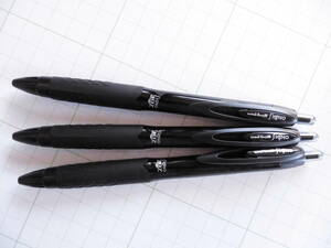 三菱鉛筆uni　ユニボールシグノ307 　黒ボールペン　0.7ミリ　３本