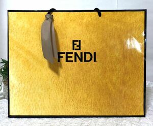 フェンディ 「 FENDI 」ショッパー (486) 旧型 35.5×28×13cm ショップ袋 紙袋 ブランド袋 ギフト ラッピング 折らずに配送