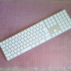 Apple Magic Keyboard (テンキー付き) A1843 ②