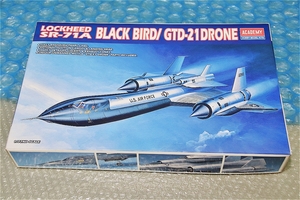 プラモデル アカデミー ACADEMY 1/72 ロッキード SR-71A ブラックバード GTD-21 ドローン 飛行機 戦闘機 未組み立て 古い 昔の 海外プラモ