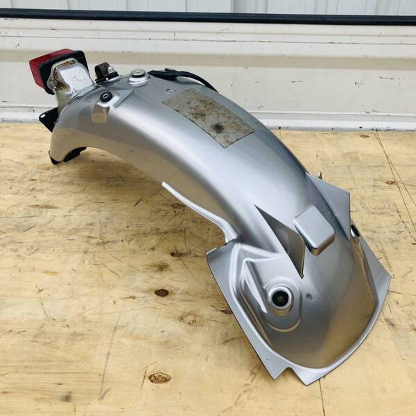 送料無料 ホンダ CB223S MC40-1001〜 リアフェンダー テールランプ