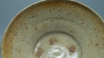 《栴檀》お茶道具、 本時代 銘品！！ 朝鮮古陶磁 高麗 玉子手 平茶碗 塗木箱入 名家御茶室からの逸品！！_画像4