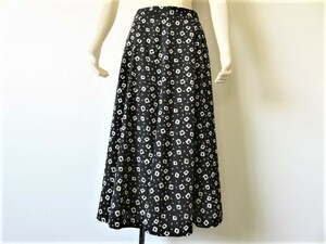 ■綺麗な上質美品 高級 日本製 ロング フレアー スカート 9号 M 黒 ブラック 送料198円 b1726