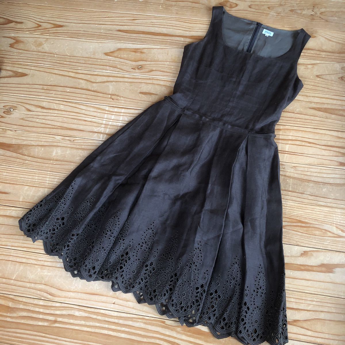ヤフオク! -「foxey 40」(フォクシー)の中古品・新品・古着一覧 ヤフオク! -「foxey 40」(フォクシー)の中古品・新品・古着一覧