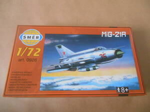 〔全国一律送料290円込〕1/72 SMER ソビエト ミグ MiG-21R