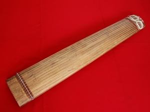 [ tradition traditional Japanese musical instrument / old . wood grain. is good peace koto / 10 three string koto / koto ] string thread .