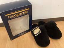 0888■　FUR Collection ムートンスリッパ ルームシューズ ファー 靴 レディース ブラック/黒 箱有 保管品_画像1