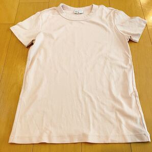 無地 ピンク レディースTシャツ ユニクロ