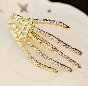  hair clip hand. .. type horror Kirakira 2 piece set ( Gold × red nails )
