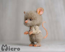 ★Micro★「mouse」高さ3.6ｃｍ・ねずみ・ハンドメイド・アンティーク風・羊毛フェルト・ドールハウスなどに★_画像9