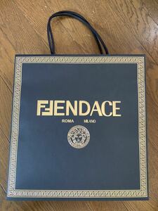 非売品 フェンディ FENDI ヴェルサーチェ VERSACE フェンダーチェ FENDACE ショップバッグ ショッパー 紙袋 ヴェルサーチ 未使用 限定レア