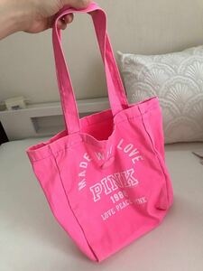 ヴィクトリアシークレット　PINK ネオンピンク　トートバッグ