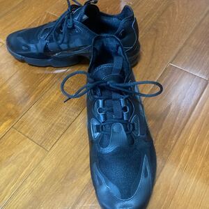 ナイキ スニーカー エアマックスインフィニティ2 CU9452-002 スポーツシューズ