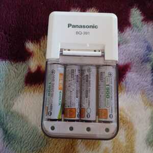 Panasonic　パナソニック　ニッケル水素電池　単３形、単４形兼用充電器　BQ391
