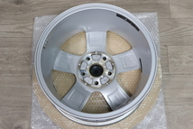 即決品☆VW フォルクスワーゲン ゴルフ7 純正 6.5J +46 16in PCD112 5H 4本 5G0 601 025 BP ゴルフ5,6,7 ヴァリアント ジェッタ トゥーラン_画像8