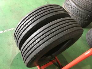 e049-2-4 ☆235/70R22.5 BS R170（希少！トレーラー台車用高荷重）中古2本セット♪ ブリヂストン 2018/19年製 溝11mm k120