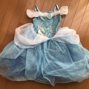 120ディズニーストア正規品シンデレラブルードレス美品 1万円弱 Disney Cinderella kids dressの画像1
