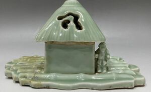 唐物 中国明時代七官青磁 龍泉窯人物形香炉 中国骨董品