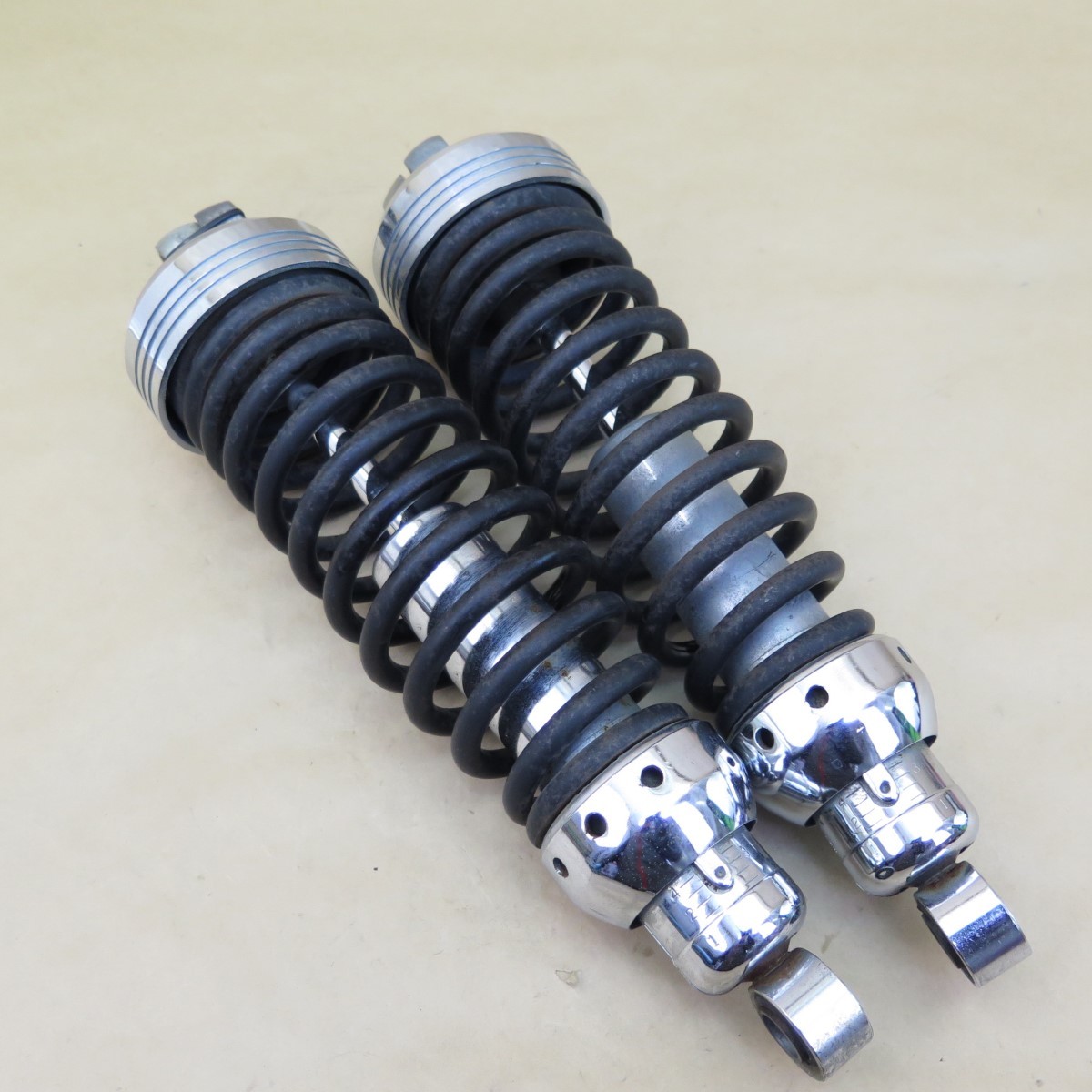 ヤフオク! -v-max 1200 リアサスの中古品・新品・未使用品一覧