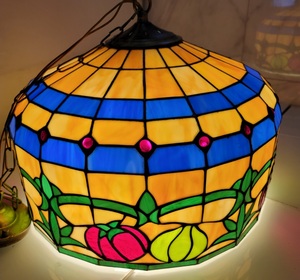 Art hand Auction ※ O ※ Stained glass with lighting Used item Operation confirmed Onion Tomato ※ I-705 ※, hand craft, handicraft, glass crafts, Stained glass