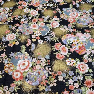 和柄 開花 ちりめんプリント 綿100% はぎれ