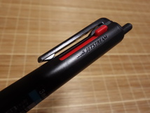 即決 三菱鉛筆 uni ジェットストリーム 新型3色ボールペン 0.5㎜ SXE3-507-05 ブラック ほぼ未使用品 定形外郵便送料120円_画像2