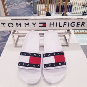 TOMMY JEANS サンダル 白