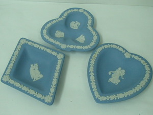 #46595【中古品】ウェッジウッド WEDGWOOD ジャスパー 小物入 トレイ 小皿 ハート クローバー ダイヤ 3点セット 汚れあり