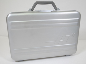  Zero Halliburton attache case 