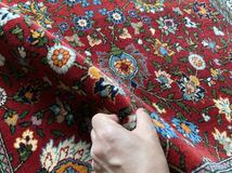 トルコ発これは美しい素敵な極上手織りヘレケ絨毯ボーダーに木々や実の細かい柄通常のヘレケより細かい1㎝７not１ランク上通関済日本発送_画像5