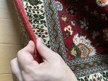 トルコ発これは美しい素敵な極上手織りヘレケ絨毯ボーダーに木々や実の細かい柄通常のヘレケより細かい1㎝７not１ランク上通関済日本発送_画像6