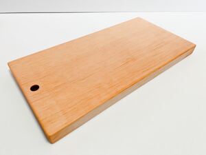 高級一枚板 オシャレまな板 カッティングボード、キャンプ、 パーティー用品