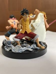 ONE PIECE ワンピース フィギュア ルフィ エース 白髭 頂上決戦