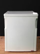 ◆I20 LOTS サイレントミニ冷蔵庫 1ドア 20L　通電確認のみ　CB-20SA　ホワイト　小型冷蔵庫　一人暮らし　寝室◆N_画像1