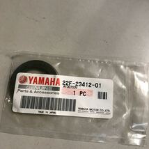 M3533 YAMAHA ステムボールレース　新品　品番22F-23412-01 TW225E_画像1