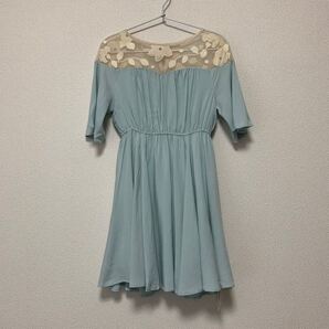 SNIDEL フラワーモチーフショルダーレース切替ワンピース