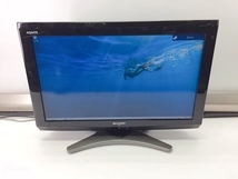 (中古)SHARP AQUOS LC-40AE7 液晶テレビ 40型 2011年製 リモコン付属　横ボタン反応しない　複数　同梱不可_画像1