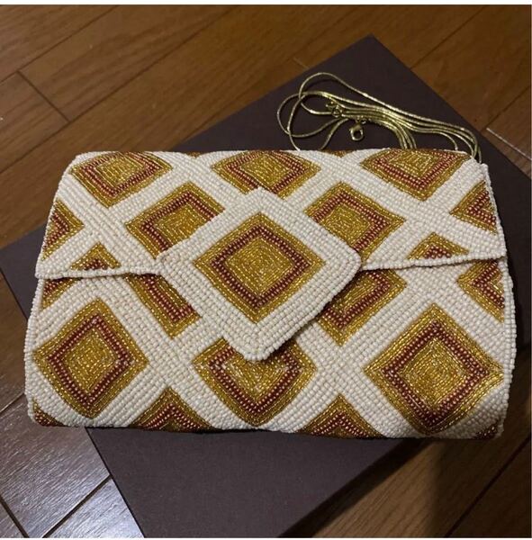 お値下げ処分。スコットクラブ購入 ビーズクラッチバック