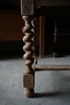 古い無垢材の木製スパイラル装飾脚のテーブル / 19世紀・北フランス / 古家具 古道具 古物 家具 机_画像5